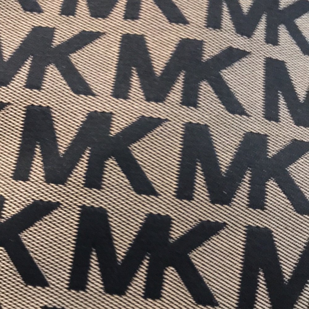 Michael Kors Brown Logo Tote Bag - Picture 12 of 12